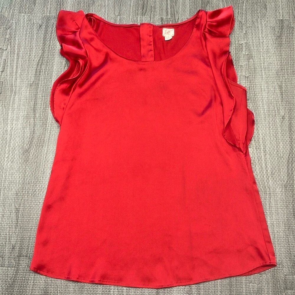LOFT Silky Red Sleeveless Blouse - Women’s Size L
